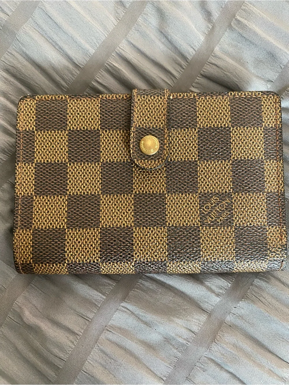 Louis Vuitton Authentic France 2/2000 Damier Ebene Compact Kiss Lock Check Walle